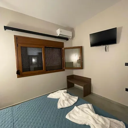 Elia Luxury * Elaiokhorion