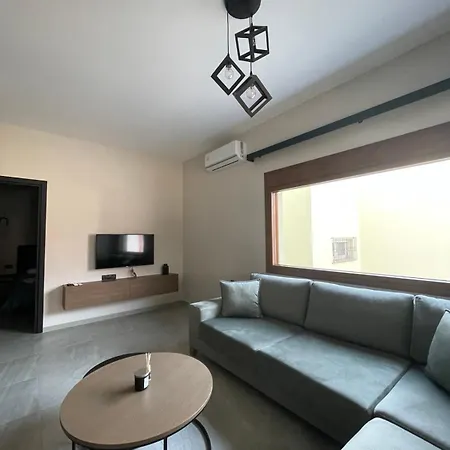 Elia Luxury *