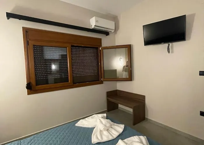 Elia Luxury * Elaiokhorion